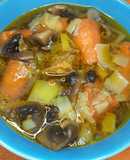 Sopa de tofu con algas y verduras