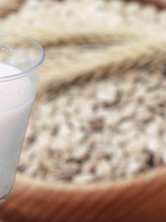 Una foto de Prepara tu leche de avena súper fácil