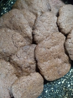 Una foto de Galletas de chocolate en 15 minutos! (Ingredientes que tenés)