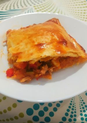Una foto de Empanada de atún
