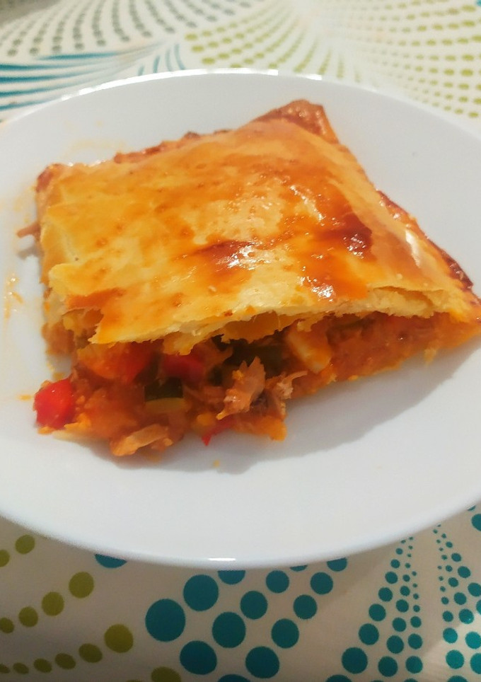 Una foto de Empanada de atún