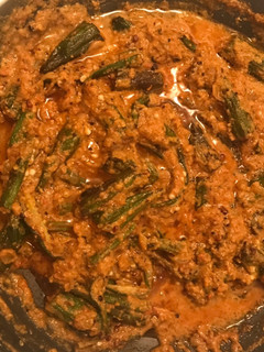 A picture of Dhaba style Bhindi Masala.