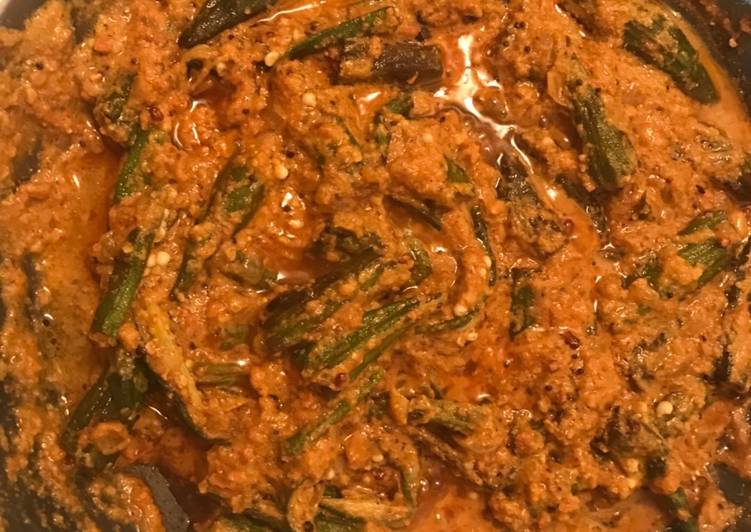 Simple Way to Prepare Quick Dhaba style Bhindi Masala