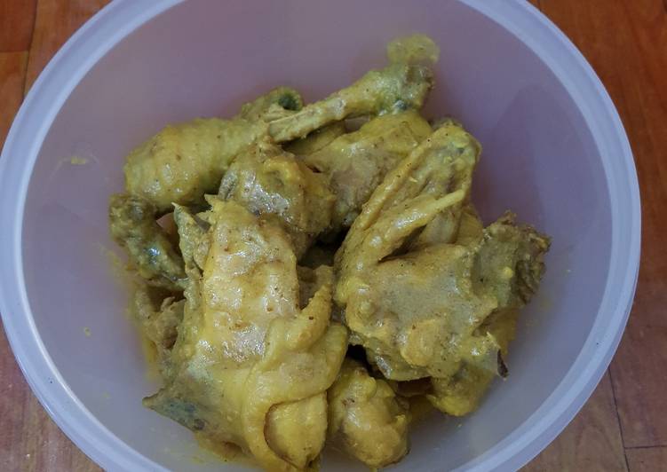 Resep Ayam Kampung Ungkep stock Kulkas oleh Dhena - Cookpad