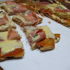 Una foto de Pizza con harina integral