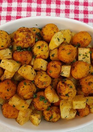 عکسی از دستور خوراک سیب زمینی و مرغ