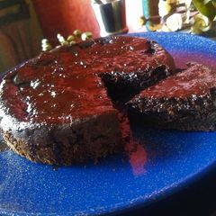 A picture of Cardmom espresso choco cake.