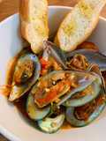 Mussels in Chilli and Tomato Sauce