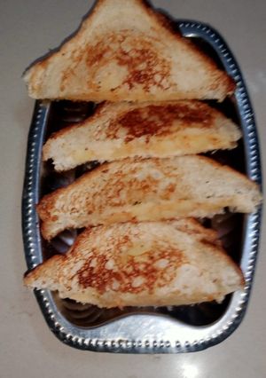 A picture of Potato sandwich.