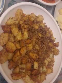 صورة لوصفة مفركه البطاطا واللحم المفروم