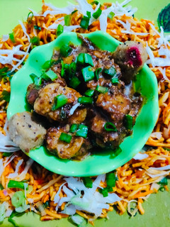 મંચુરિયન મુઠિયાં ગ્રેવી (Manchurian Muthiya Gravy) રેસીપી મુખ્ય ફોટો