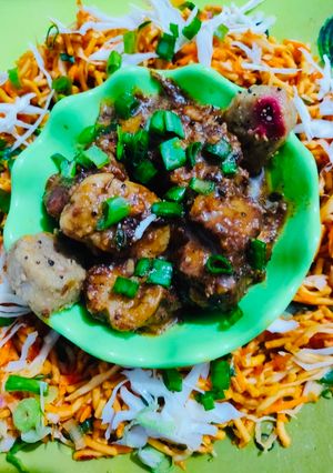 મંચુરિયન મુઠિયાં ગ્રેવી (Manchurian Muthiya Gravy) રેસીપી મુખ્ય ફોટો