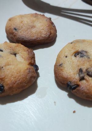 A picture of Butter Chocolate Chip Cookie.