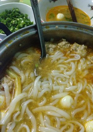 Hình của món Bánh canh riêu tôm.