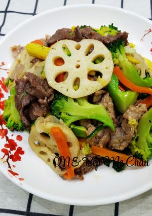 Hình của món Bò xào thập cẩm.