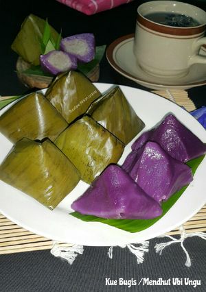 Foto resep #204 Kue bugis / kue mendhut ubi ungu