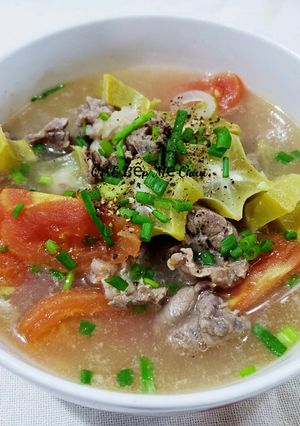 Hình của món Canh thịt bò nấu khế.