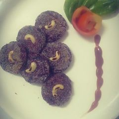 Beetroot cutlets A picture of Beetroot cutlets.