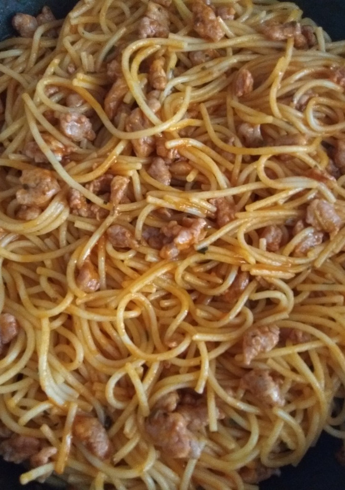 Una foto de Pasta con chorizo criollo 🍝