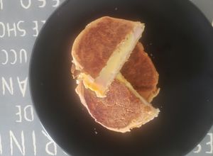 Una foto de Sándwiches americanos doble queso