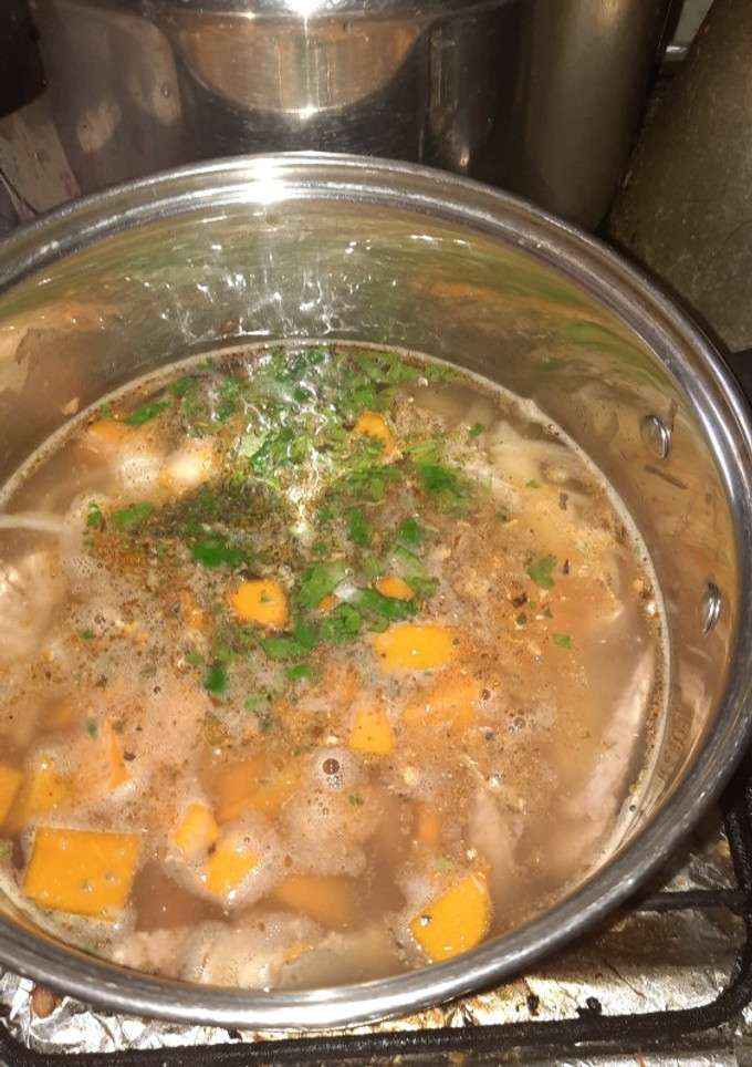 Una foto de Sopa de Jurel