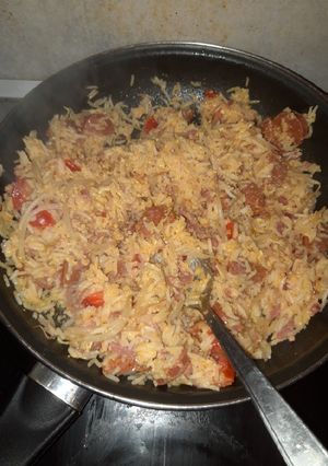 Une photo de Riz aux lardons / chorizo