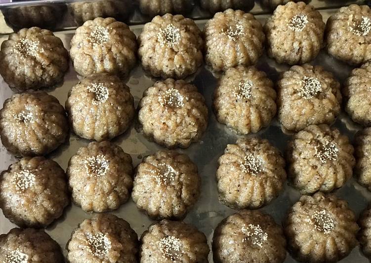 Step-by-Step Guide to Prepare Any-night-of-the-week Left over rotli ladoo
