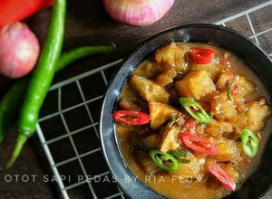 Foto resep Oseng Otot Sapi Pedas