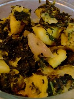 আলু মেথি ভাজা (aloo methi bhaja recipe in Bengali) রেসিপির প্রধান ছবি