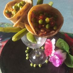 A picture of আলু মটরশুঁটির রতরকারিদিয়ে টেকোস.