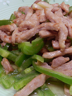 《好菜網》青椒炒肉絲 的食譜成品照片
