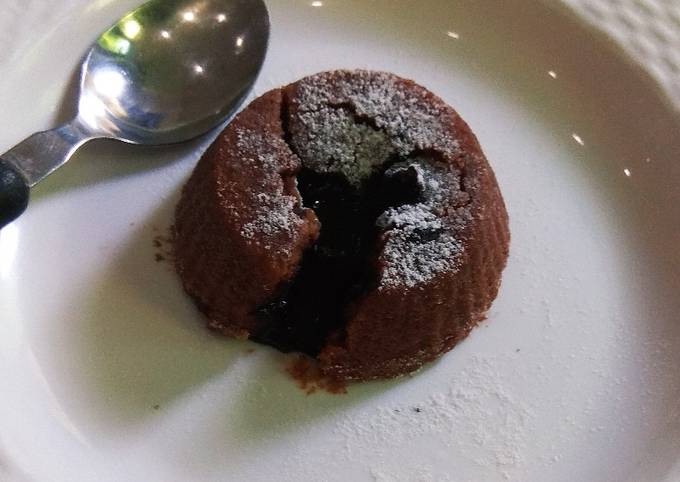 Recipe of Super Quick Oats chocolate lava cup cake