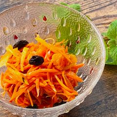 A picture of Persimmon and Dried Fruit Carrot Salad.