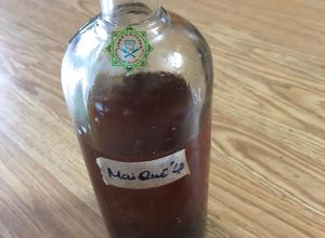 Hình của món Rượu mai quế lộ.