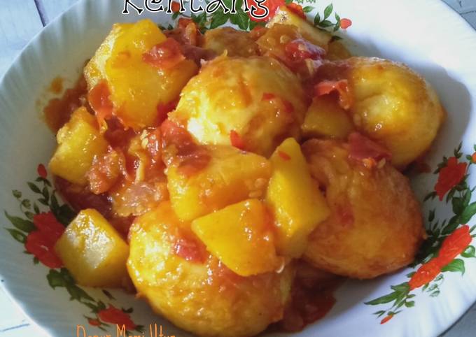 Bagaimana cara buat Telur Balado campur Kentang pedas manis  enak