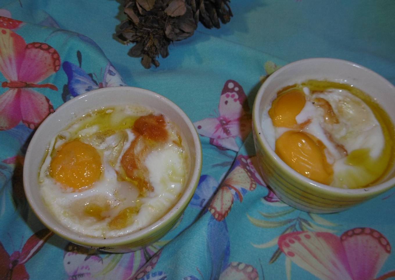 Baked Eggs, Tomatoes & Smoked Scamorza Cheese