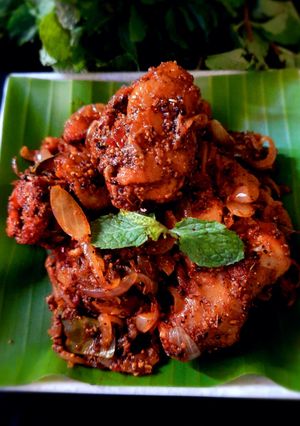 A picture of Spicy chicken ghee roast.