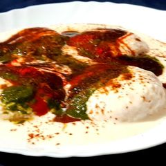 A picture of Steamed Dahi Bhalle.
