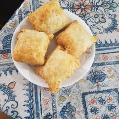 A picture of Beef puff pastry.