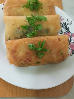 صورة لوصفة بوراك بالبطاطا 🥔 ودجاج محمر 🍗والجبن 🧀