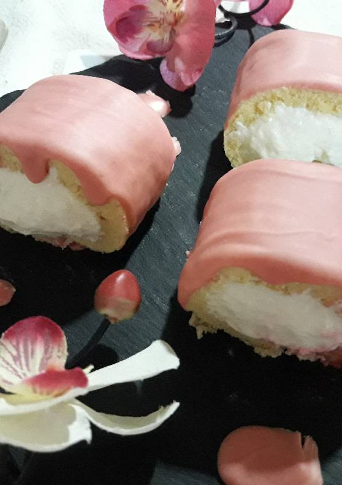 Una foto de Pastelitos Pantera Rosa "Pink Panther"