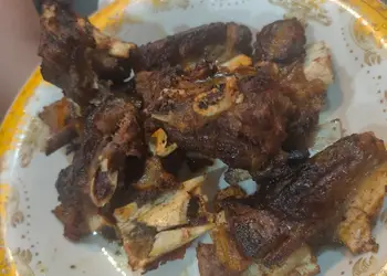 Resep Terbaik Iga sapi goreng sambal korek Yummy Mantul