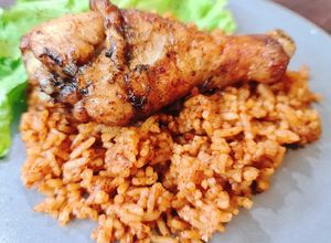 รูปของ Arroz rojo (Spanish rice) ข้าวอบสเปน