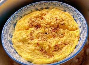 Hình của món Trứng vịt hấp cách thuỷ mềm bông.