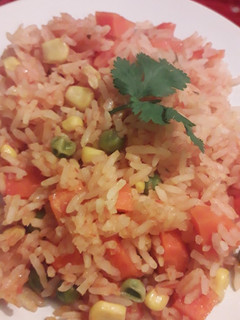 Una foto de Arroz rojo perfecto 👌
