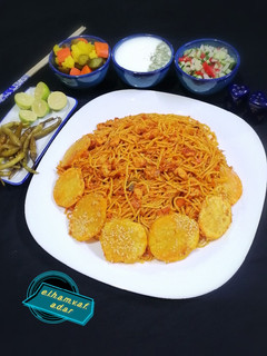 عکسی از دستور ماکارانی با مرغ