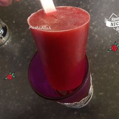 A picture of Berry summery icey.