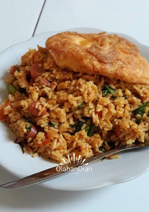 Foto resep Nasi goreng berbumbu pedas