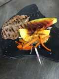 Ojo de bife y frutas parrilladas