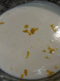 Una foto de Mousse de limón sin huevo